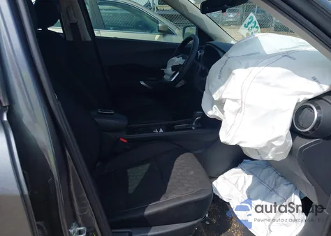 2023 Nissan Kicks Sv Xtronic Cvt z USA, uszkodzony, nr VIN 3N1CP5CV7PL543231